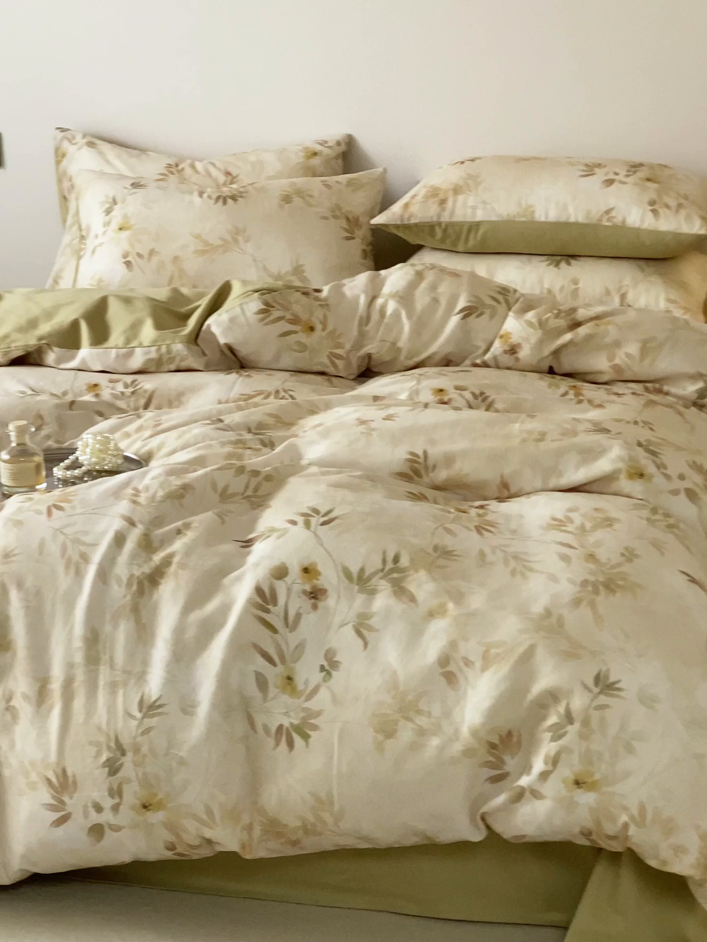 91家纺网 家纺一手货源 找家纺 禾时 2025新款全棉纯棉双层纱印花四件套-暗合 卷珠帘-绿