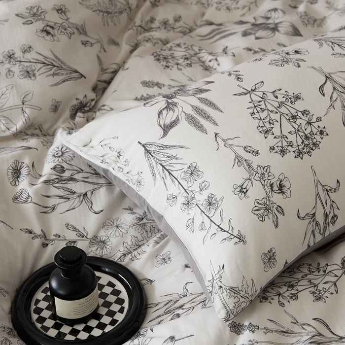 91家纺网 家纺一手货源 找家纺 禾时 2025新款全棉纯棉双层纱印花四件套-暗合 茉含-白灰