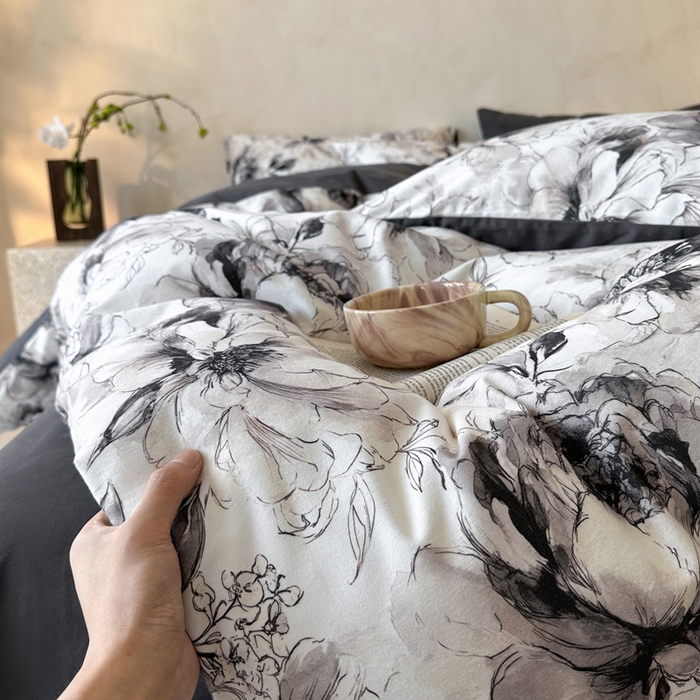 91家纺网 家纺一手货源 找家纺 寐居家纺 2025新款A类全棉纯棉磨毛印花四件套 远黛