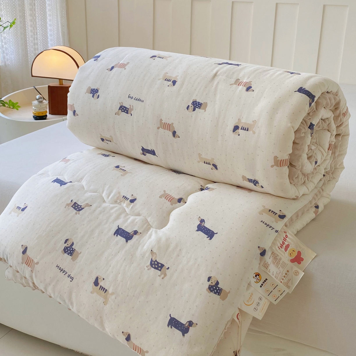 91家纺网 家纺一手货源 找家纺 小叮当家纺仓储工厂店 2025新款A类母婴级全棉双层纱婴儿绒210g豆豆被20%大豆纤维单人双人被芯 腊肠狗