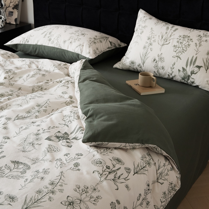 91家纺网 家纺一手货源 找家纺 禾时 2025新款全棉纯棉双层纱印花四件套-暗合 茉含-墨绿