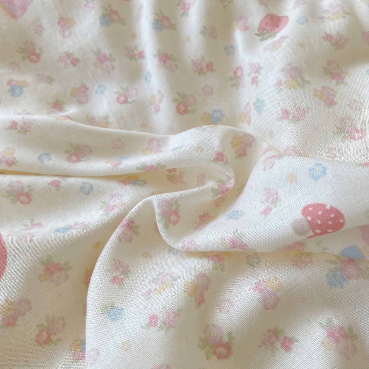 91家纺网 家纺一手货源 找家纺 小叮当家纺仓储工厂店 2025新款A类母婴级全棉双层纱婴儿绒210g豆豆被20%大豆纤维单人双人被芯 蜜桃小姐