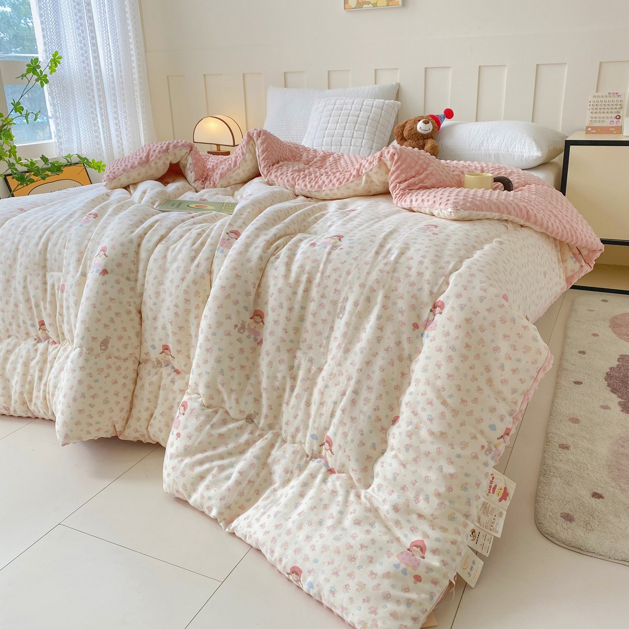 91家纺网 家纺一手货源 找家纺 小叮当家纺仓储工厂店 2025新款A类母婴级全棉双层纱婴儿绒210g豆豆被20%大豆纤维单人双人被芯 蜜桃小姐