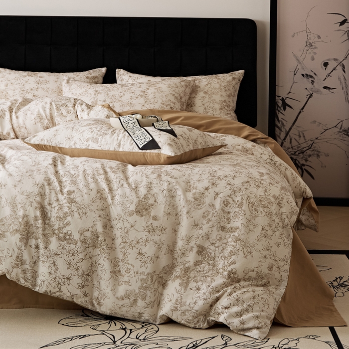 91家纺网 家纺一手货源 找家纺 禾时 2025新款全棉纯棉双层纱印花四件套-暗合 逆时光-米