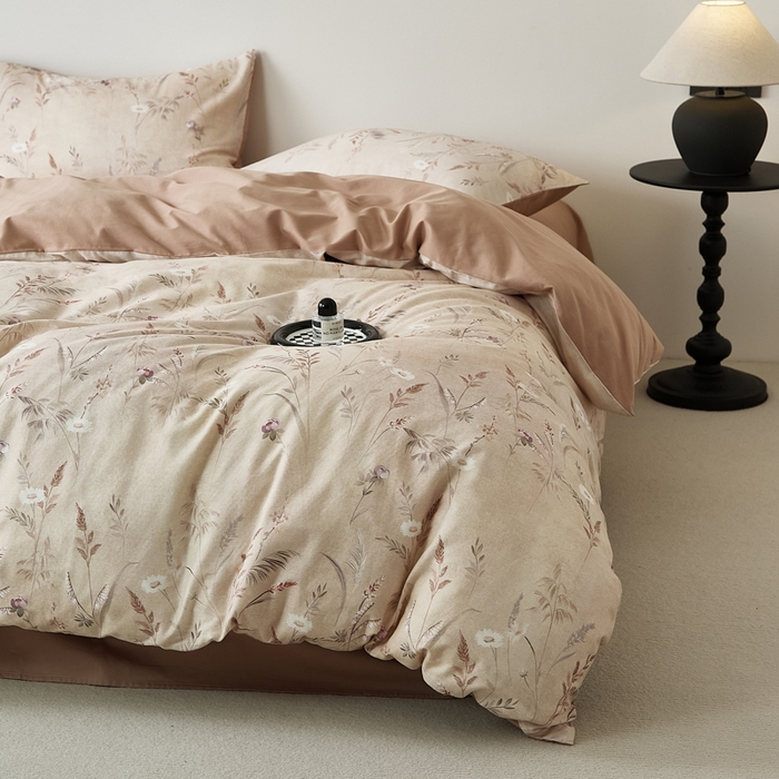 91家纺网 家纺一手货源 找家纺 禾时 2025新款全棉纯棉双层纱印花四件套-暗合 七月-黄咖