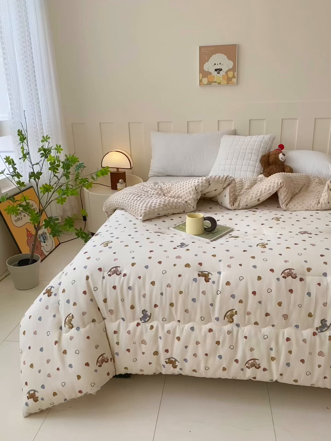 91家纺网 家纺一手货源 找家纺 小叮当家纺仓储工厂店 2025新款A类母婴级全棉双层纱婴儿绒210g豆豆被20%大豆纤维单人双人被芯 木马梦幻