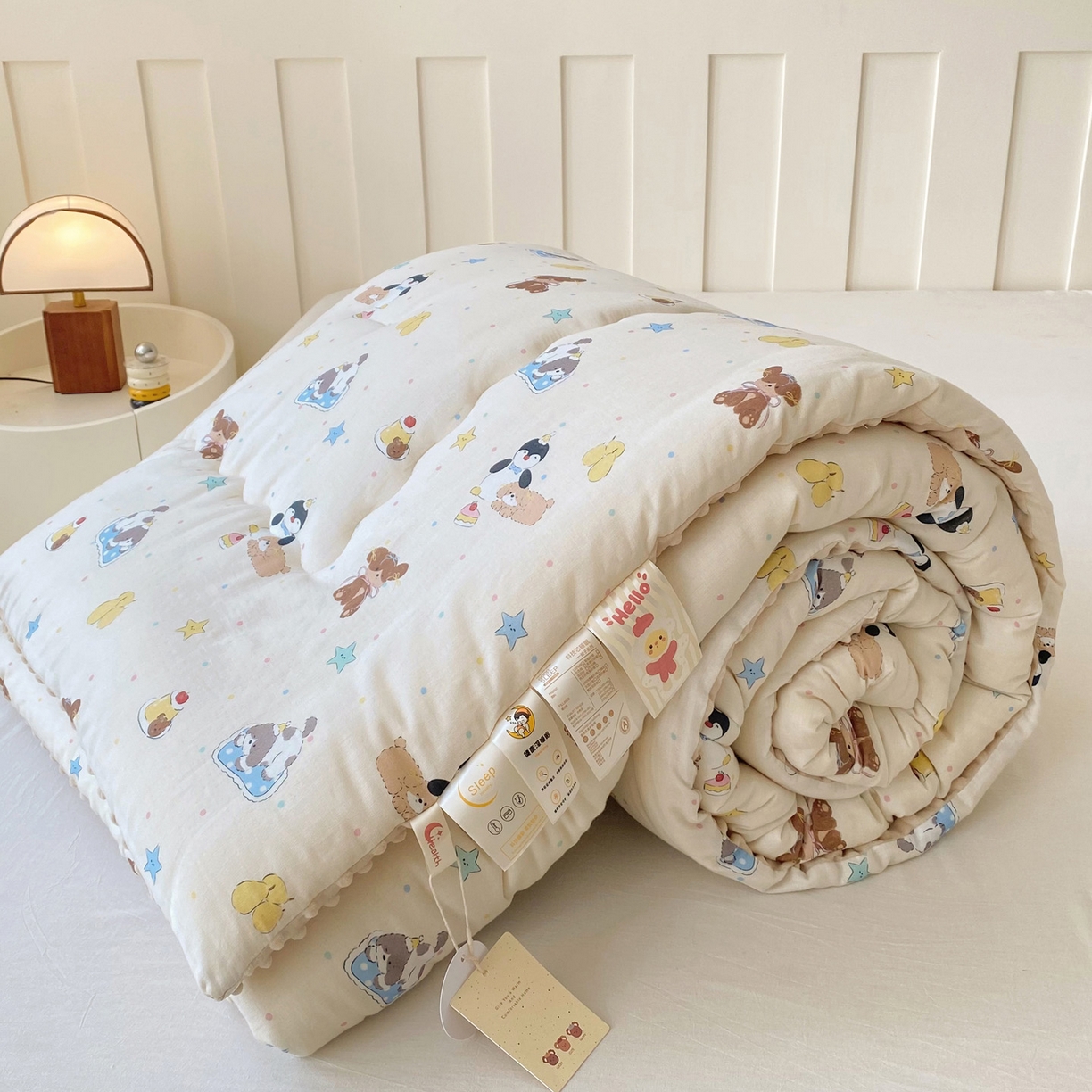 91家纺网 家纺一手货源 找家纺 小叮当家纺仓储工厂店 2025新款A类母婴级全棉双层纱婴儿绒210g豆豆被20%大豆纤维单人双人被芯 派宠