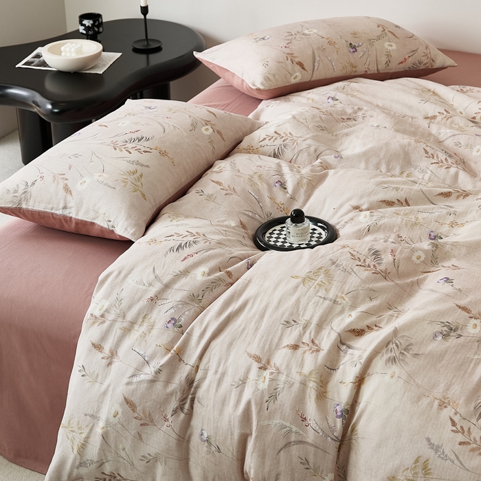 91家纺网 家纺一手货源 找家纺 禾时 2025新款全棉纯棉双层纱印花四件套-暗合 七月-米粉