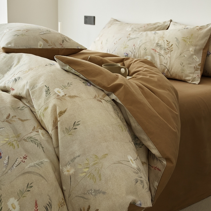 91家纺网 家纺一手货源 找家纺 禾时 2025新款全棉纯棉双层纱印花四件套-暗合 七月-米绿