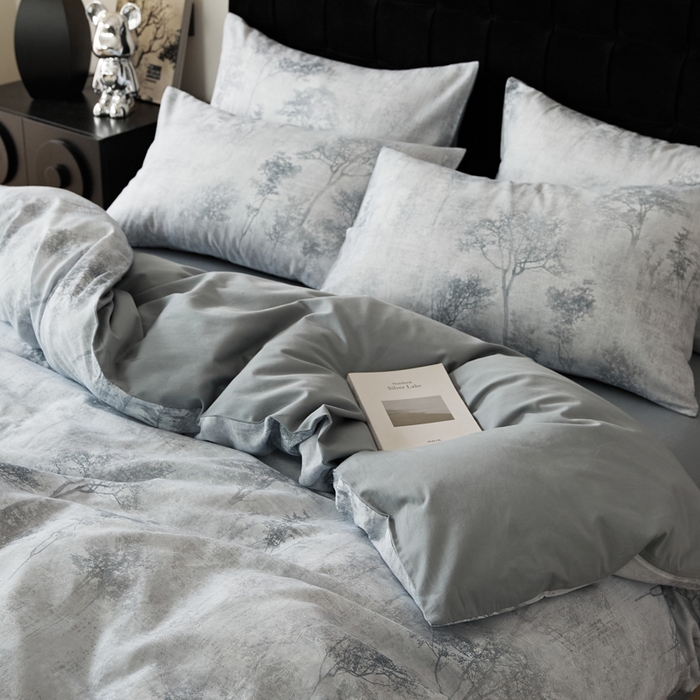 91家纺网 家纺一手货源 找家纺 禾时 2025新款全棉纯棉双层纱印花四件套-暗合 叁森-蓝