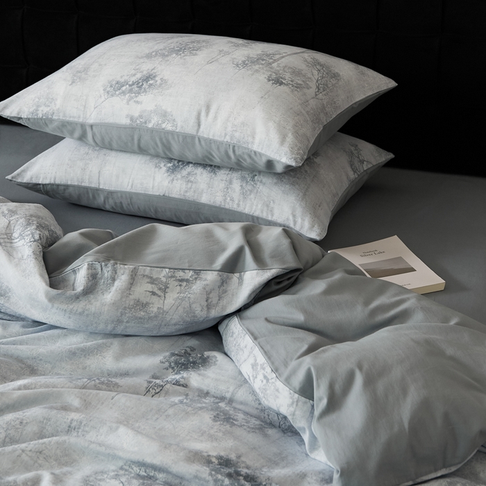 91家纺网 家纺一手货源 找家纺 禾时 2025新款全棉纯棉双层纱印花四件套-暗合 叁森-蓝