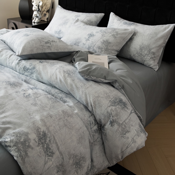 91家纺网 家纺一手货源 找家纺 禾时 2025新款全棉纯棉双层纱印花四件套-暗合 叁森-蓝