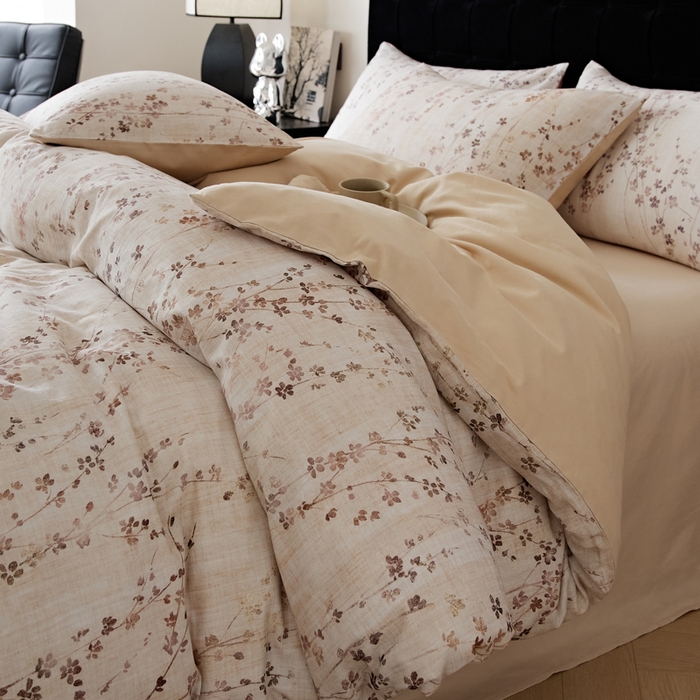 91家纺网 家纺一手货源 找家纺 禾时 2025新款全棉纯棉双层纱印花四件套-暗合 述白-咖