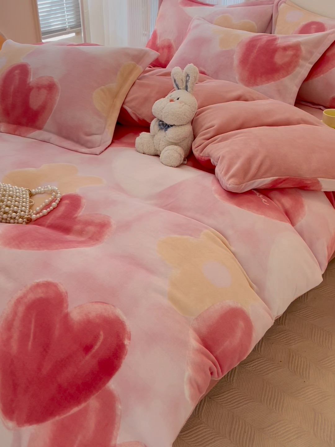 91家纺网 家纺一手货源 找家纺 （总）寐居家纺 2025新款印花牛奶绒四件套