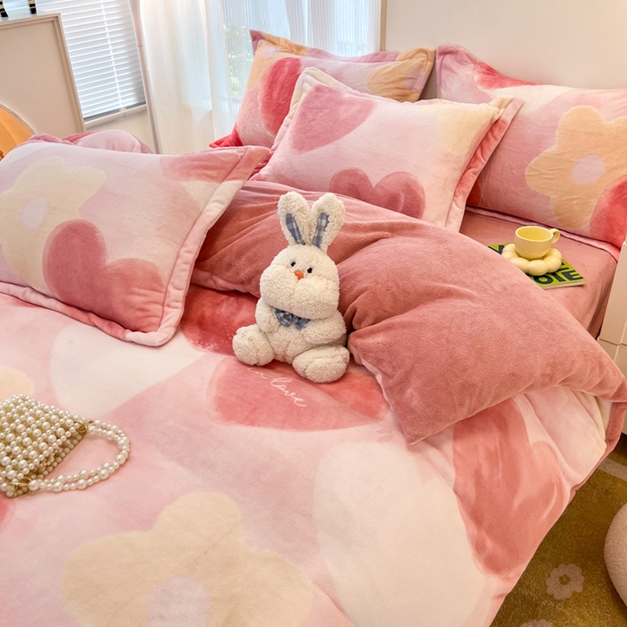 91家纺网 家纺一手货源 找家纺 （总）寐居家纺 2025新款印花牛奶绒四件套