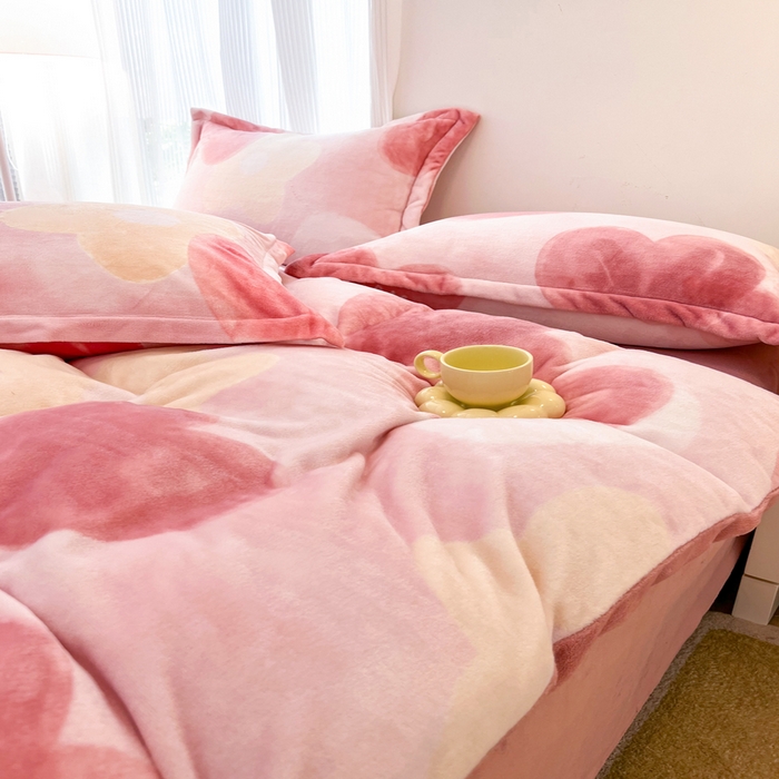 91家纺网 家纺一手货源 找家纺 （总）寐居家纺 2025新款印花牛奶绒四件套