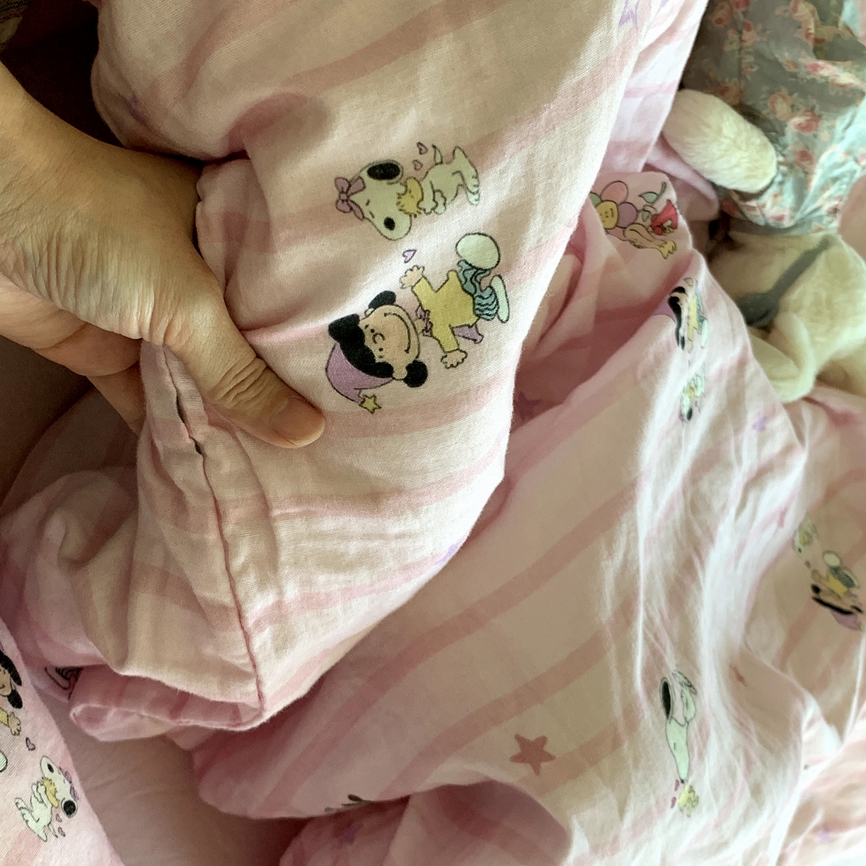 91家纺网 家纺一手货源 找家纺 源启生活 2025新款正版史努比系列全棉纯棉双层纱四件套 幸运史努比