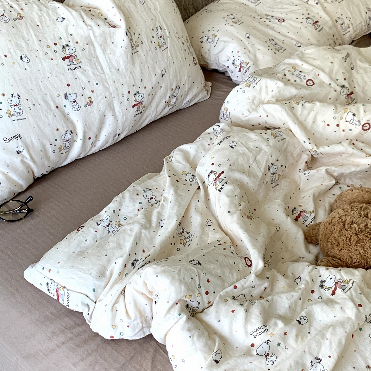 91家纺网 家纺一手货源 找家纺 源启生活 2025新款正版史努比系列全棉纯棉双层纱四件套 晚安史努比