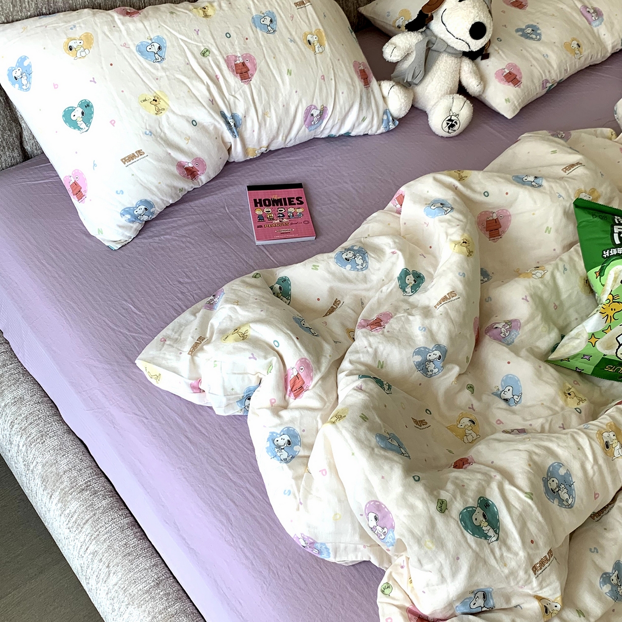 91家纺网 家纺一手货源 找家纺 源启生活 2025新款正版史努比系列全棉纯棉双层纱四件套 甜心史努比