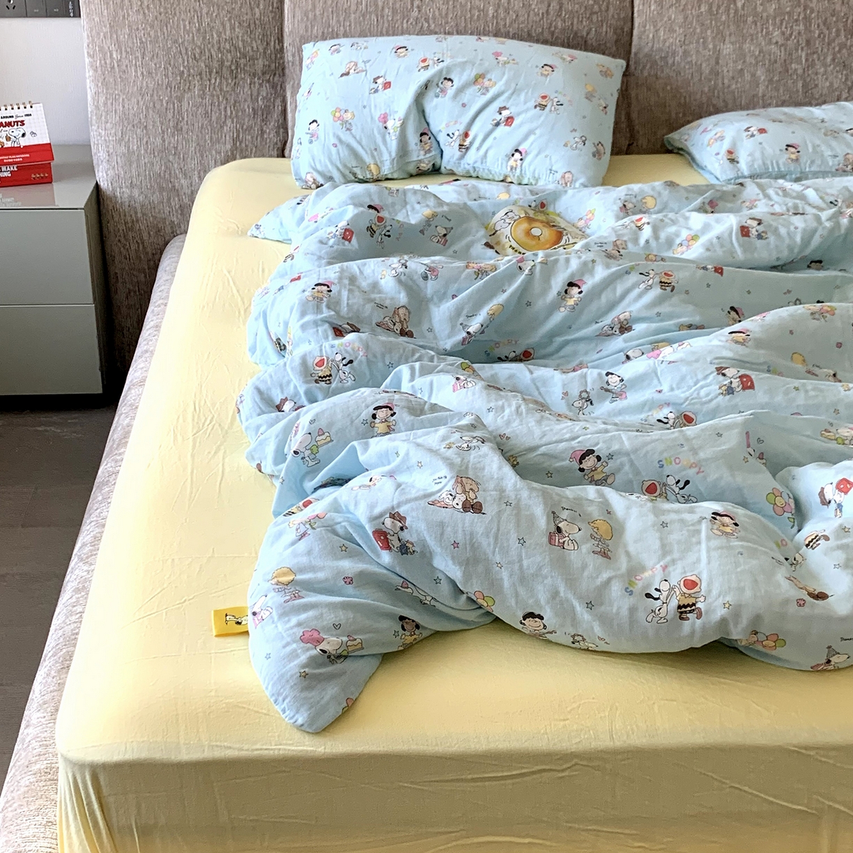 91家纺网 家纺一手货源 找家纺 源启生活 2025新款正版史努比系列全棉纯棉双层纱四件套 顽皮史努比