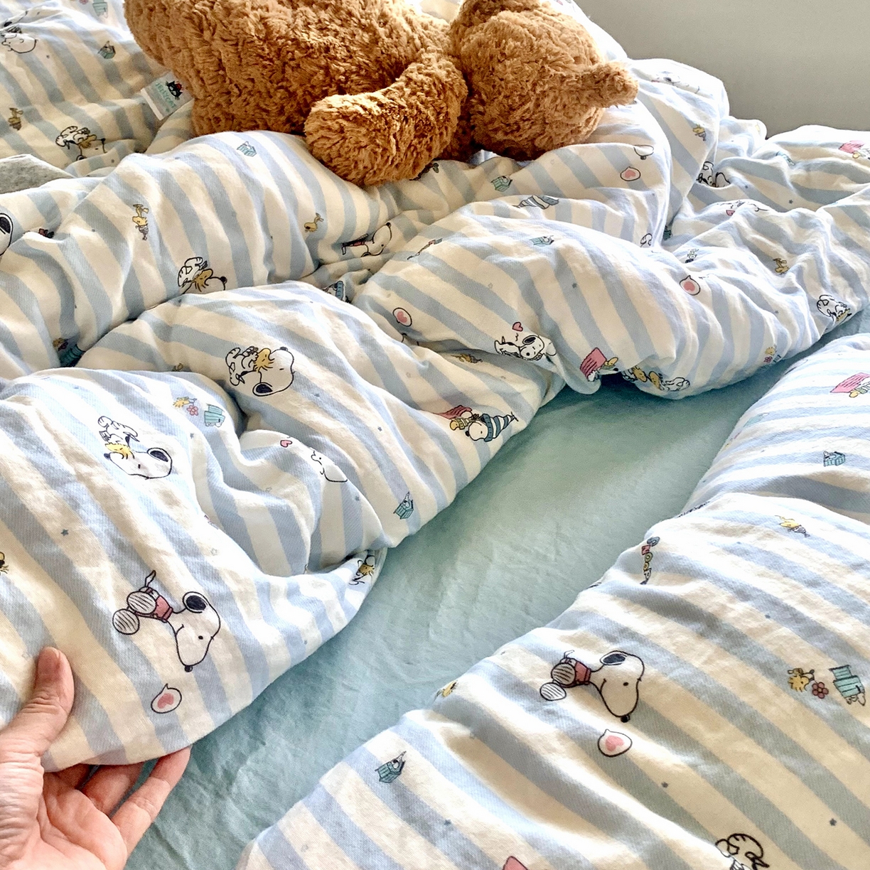 91家纺网 家纺一手货源 找家纺 源启生活 2025新款正版史努比系列全棉纯棉双层纱四件套 呆萌史努比