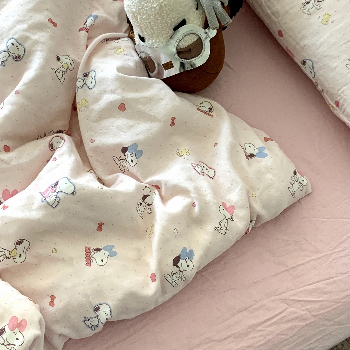 91家纺网 家纺一手货源 找家纺 源启生活 2025新款正版史努比系列全棉纯棉双层纱四件套 甜蜜史努比