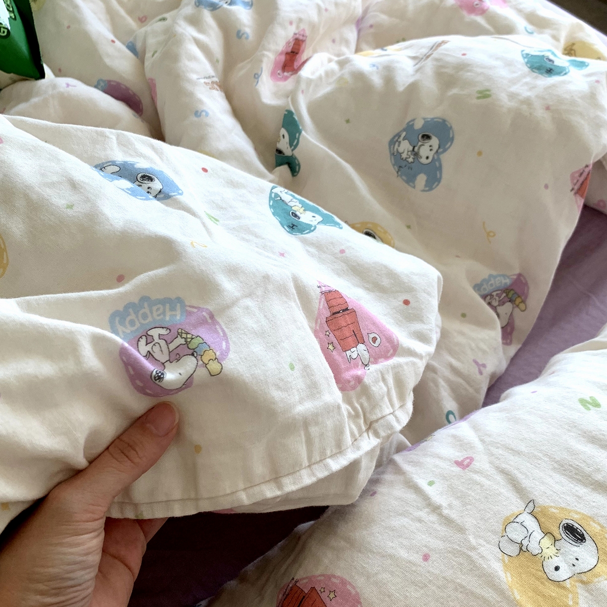 91家纺网 家纺一手货源 找家纺 源启生活 2025新款正版史努比系列全棉纯棉双层纱四件套 甜心史努比