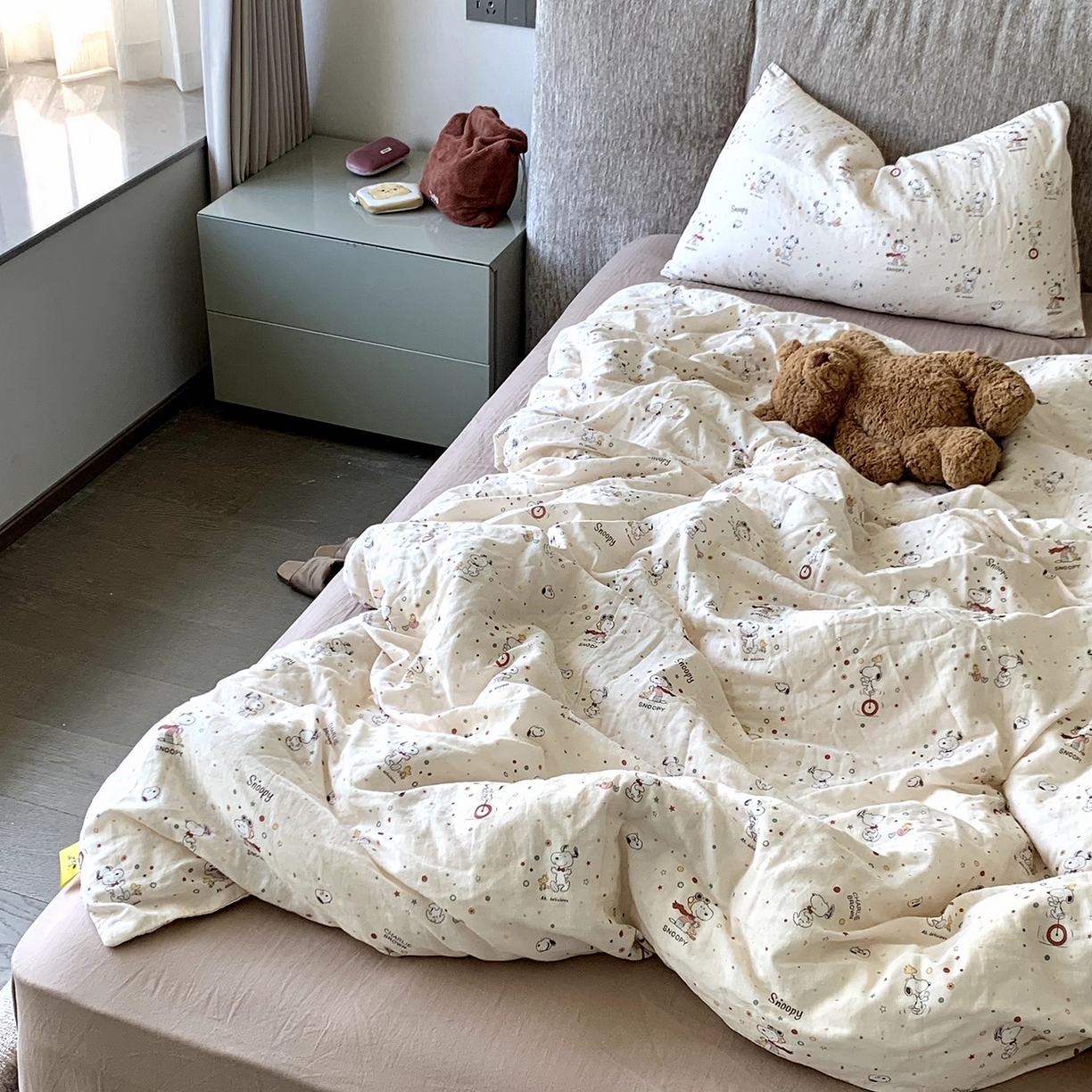 91家纺网 家纺一手货源 找家纺 源启生活 2025新款正版史努比系列全棉纯棉双层纱四件套 晚安史努比