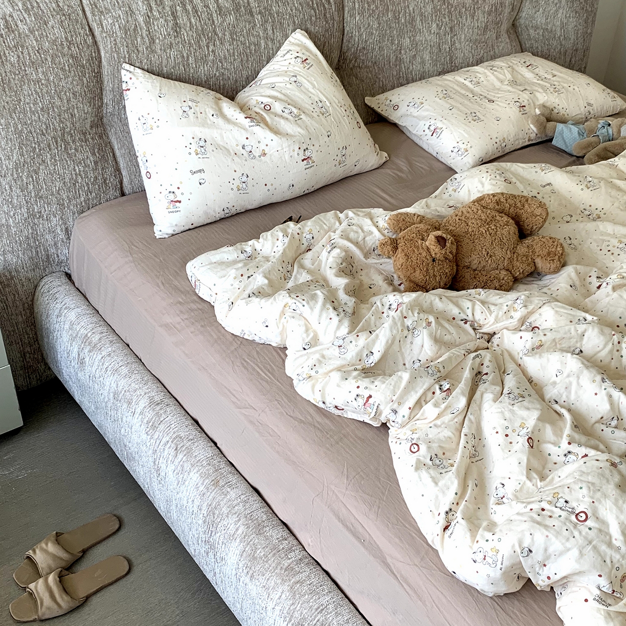 91家纺网 家纺一手货源 找家纺 源启生活 2025新款正版史努比系列全棉纯棉双层纱四件套 晚安史努比