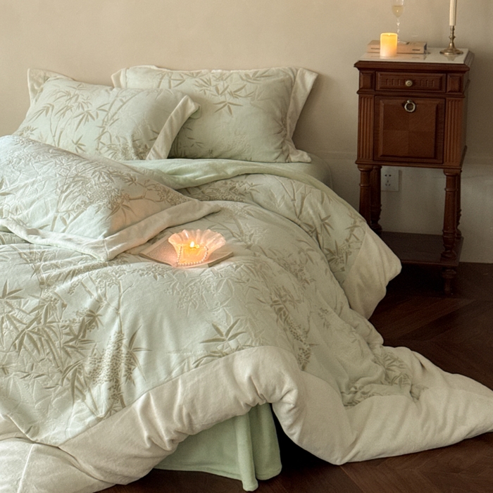 91家纺网 家纺一手货源 找家纺 （总）云栖家居 2025秋冬消光加厚立体雕花牛奶绒四件套系列-元英系列（控价不低于199）