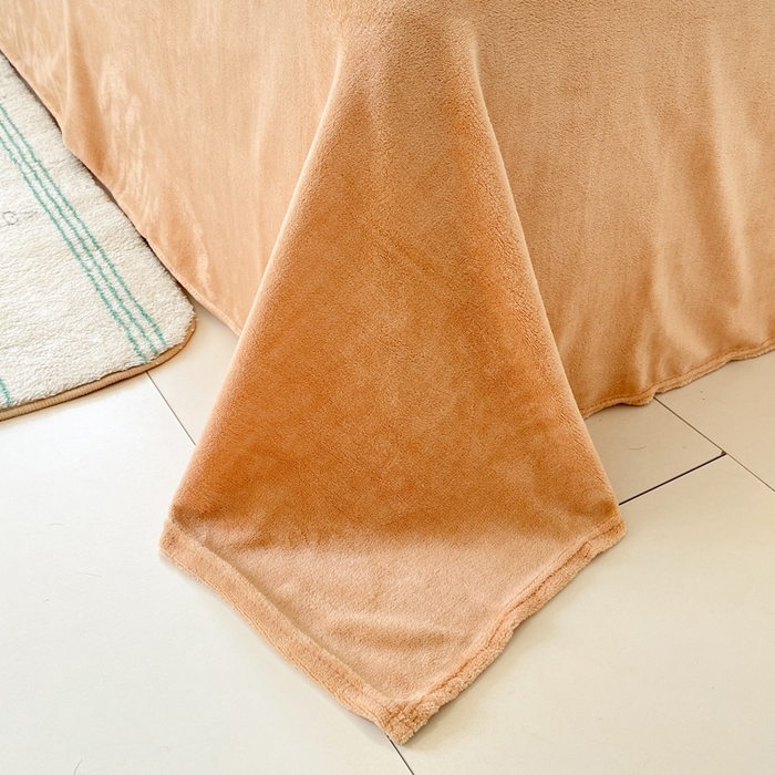 91家纺网 家纺一手货源 找家纺 寐居家纺 2025新款印花牛奶绒四件套 抱抱熊