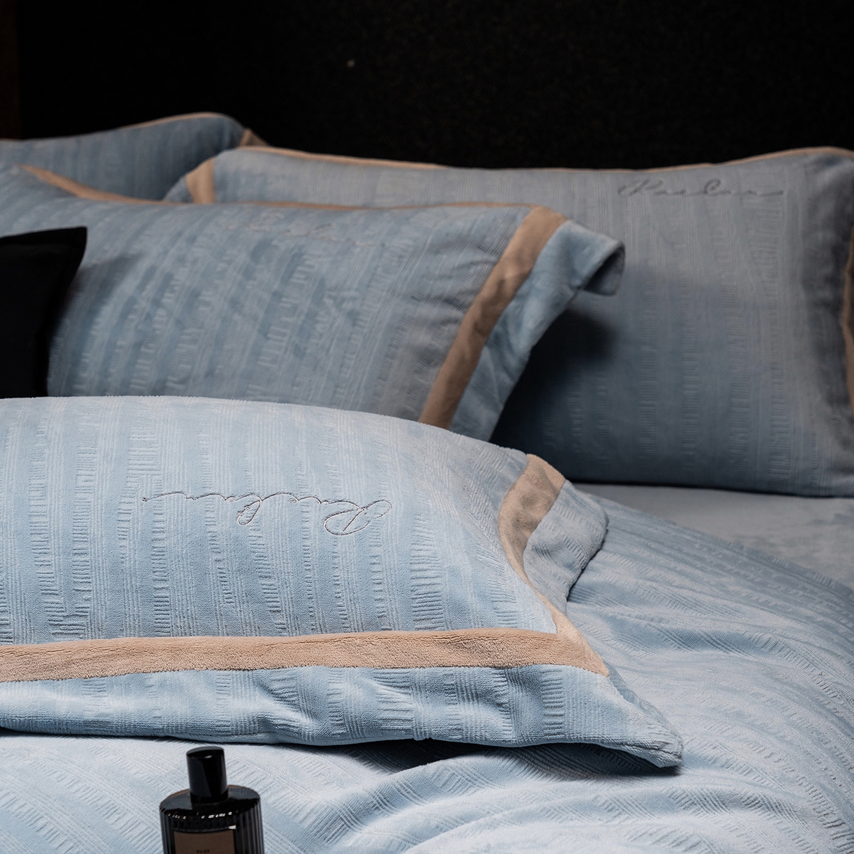 91家纺网 家纺一手货源 找家纺 （总）瑞雪家居 2025新款亲肤舒适四件套-纹屿系列