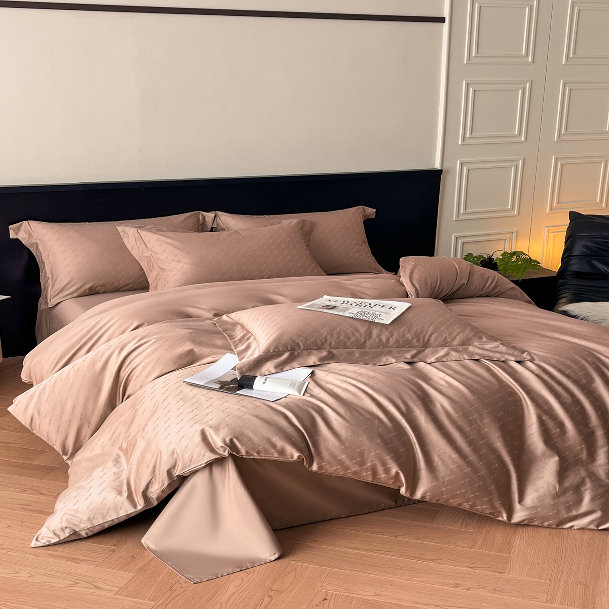 91家纺网 家纺一手货源 找家纺 群鹿家访 25年新款长绒棉简约款四件套 贝斯