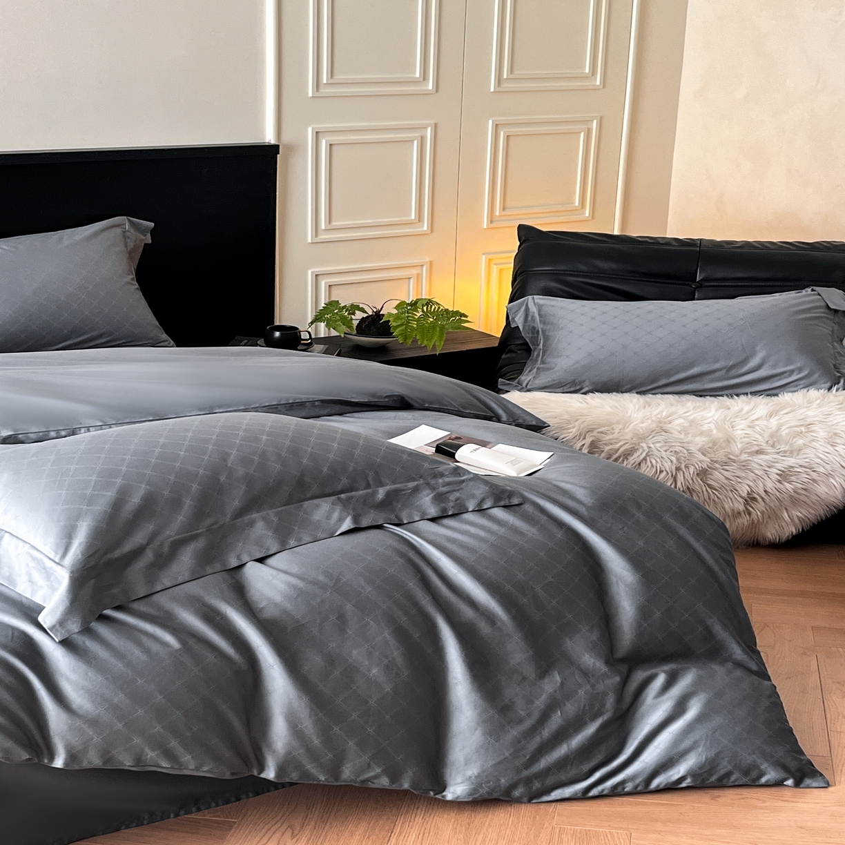 91家纺网 家纺一手货源 找家纺 群鹿家访 25年新款长绒棉简约款四件套 布拉格