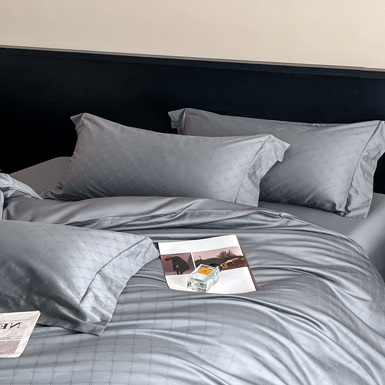 91家纺网 家纺一手货源 找家纺 群鹿家访 25年新款长绒棉简约款四件套 布拉格