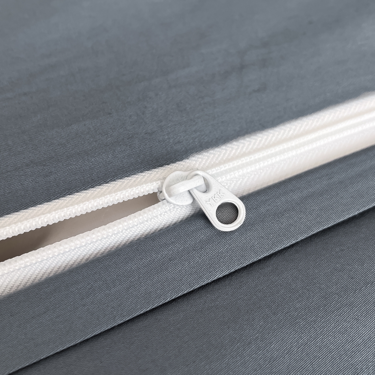 91家纺网 家纺一手货源 找家纺 群鹿家访 25年新款长绒棉简约款四件套 布拉格