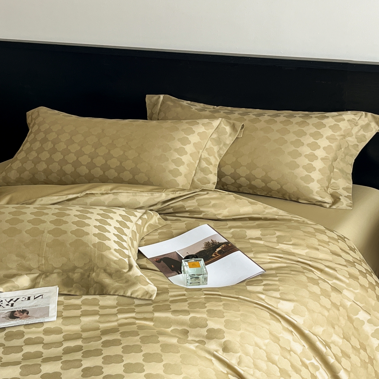 91家纺网 家纺一手货源 找家纺 群鹿家访 25年新款长绒棉简约款四件套 蒂凡朵