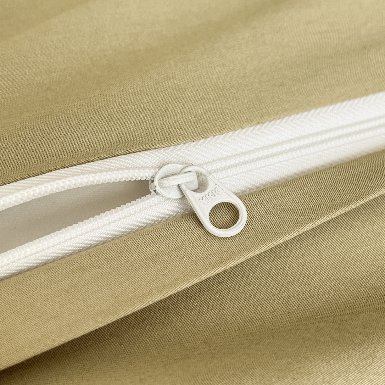 91家纺网 家纺一手货源 找家纺 群鹿家访 25年新款长绒棉简约款四件套 蒂凡朵