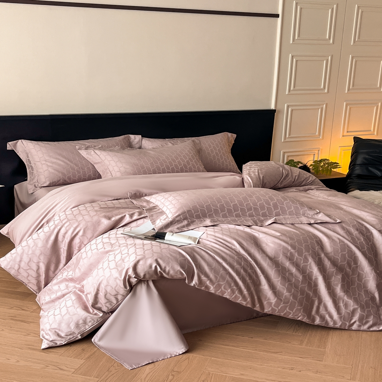 91家纺网 家纺一手货源 找家纺 群鹿家访 25年新款长绒棉简约款四件套 菲林客