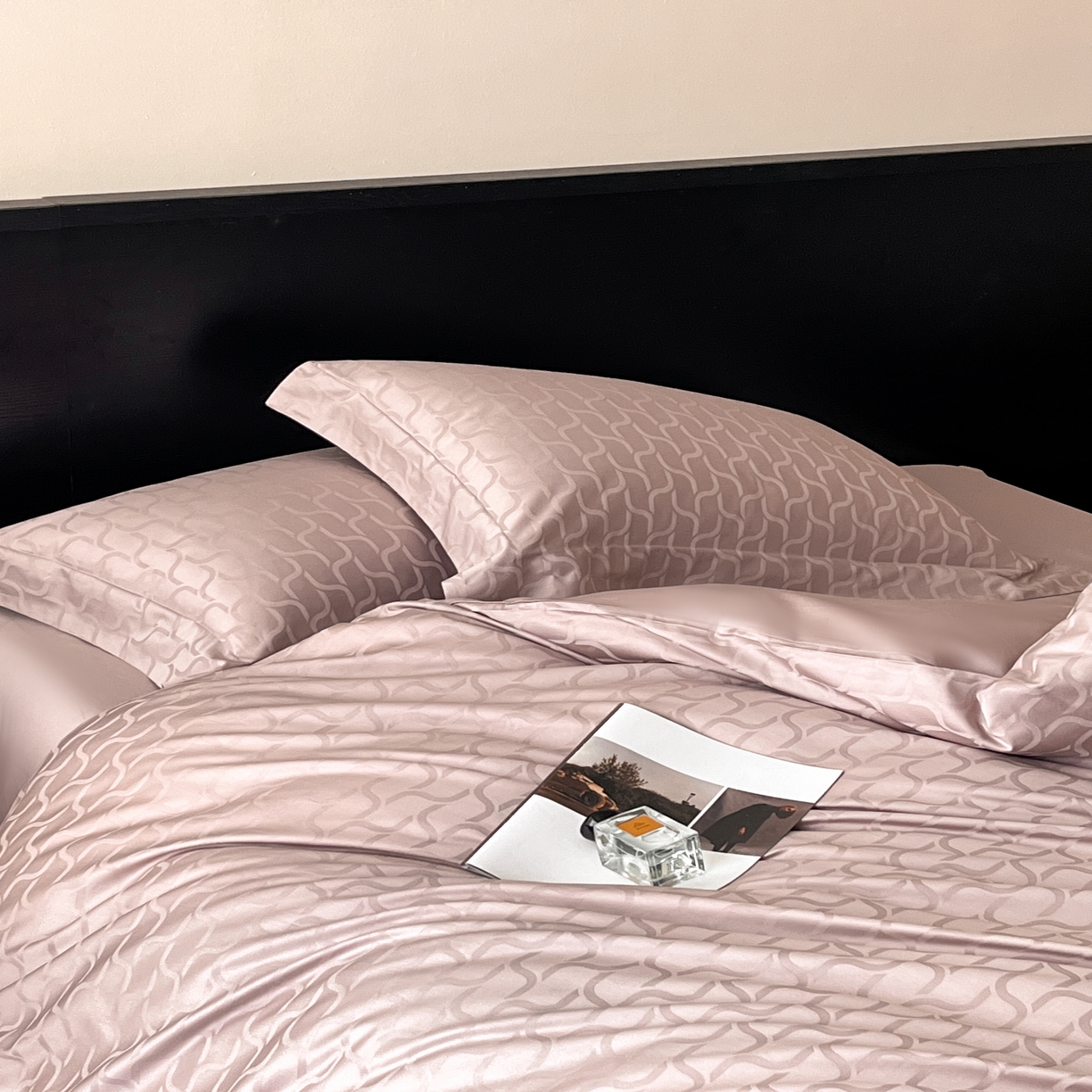 91家纺网 家纺一手货源 找家纺 群鹿家访 25年新款长绒棉简约款四件套 菲林客