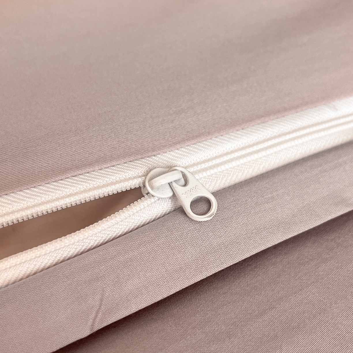 91家纺网 家纺一手货源 找家纺 群鹿家访 25年新款长绒棉简约款四件套 菲林客