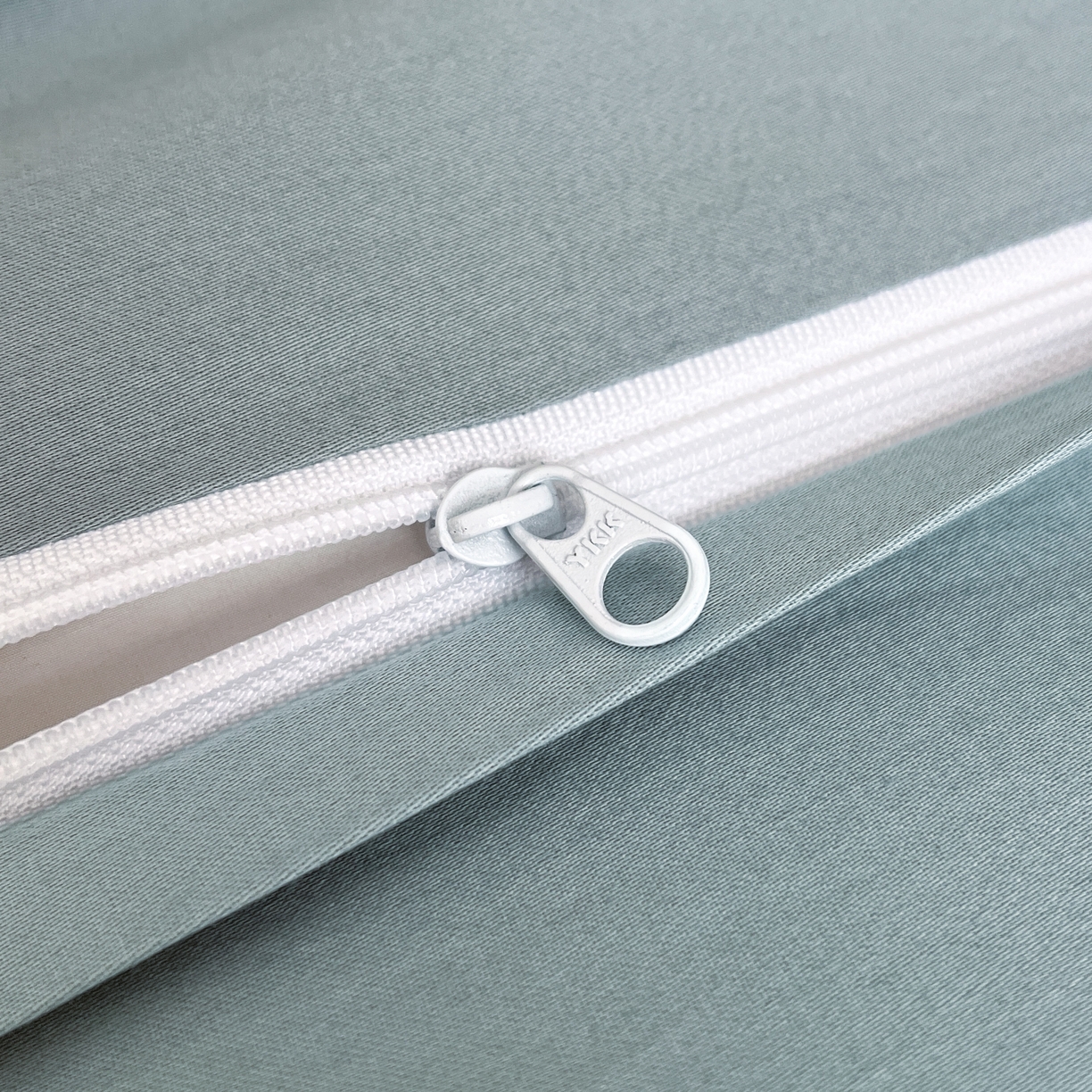 91家纺网 家纺一手货源 找家纺 群鹿家访 25年新款长绒棉简约款四件套 赫罗