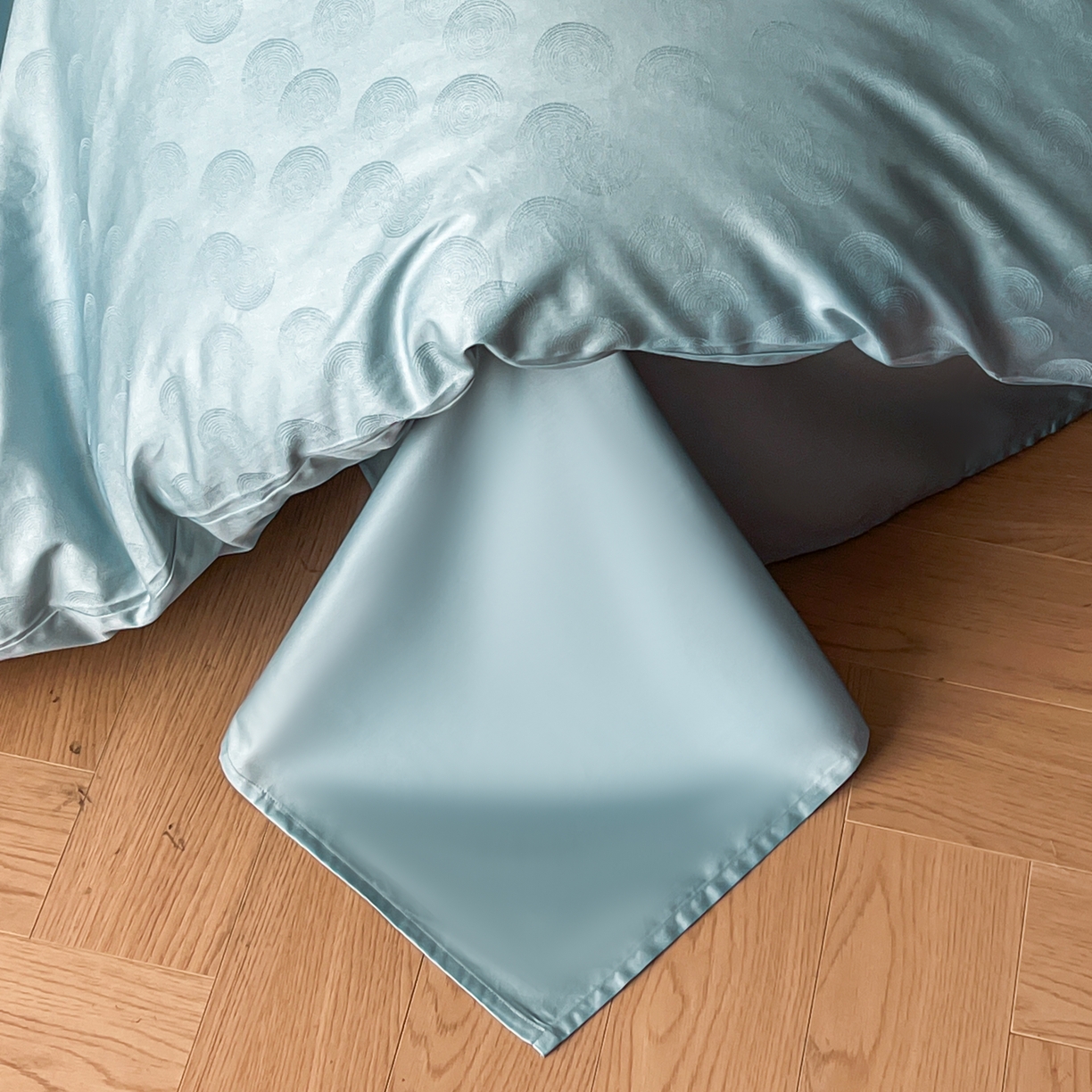 91家纺网 家纺一手货源 找家纺 群鹿家访 25年新款长绒棉简约款四件套 欢乐颂