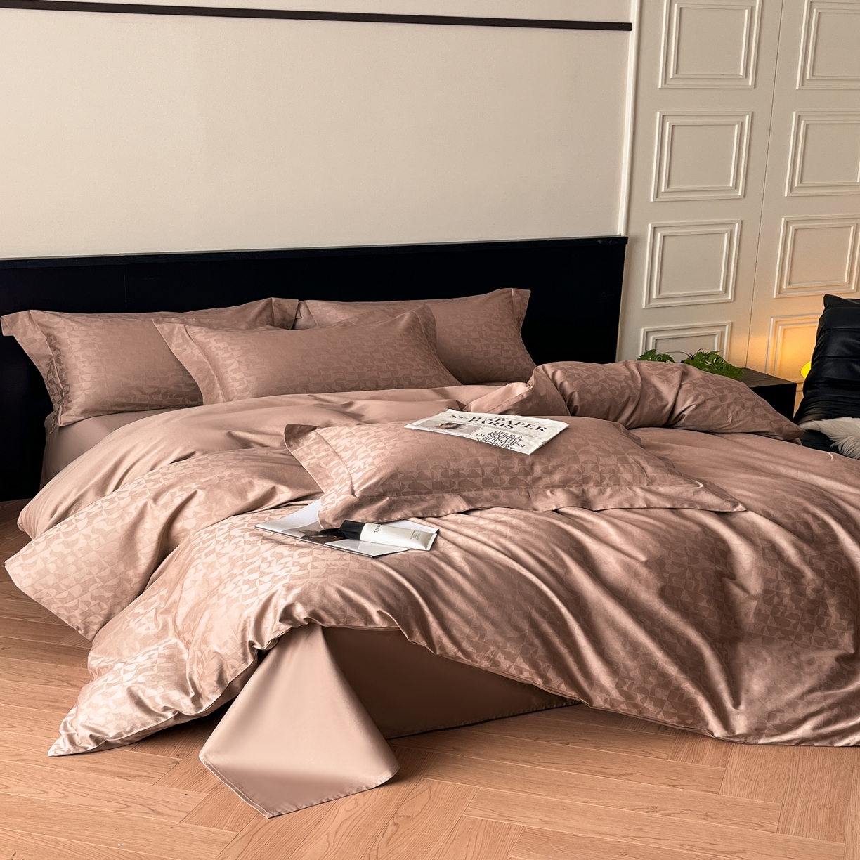 91家纺网 家纺一手货源 找家纺 群鹿家访 25年新款长绒棉简约款四件套 卡曼