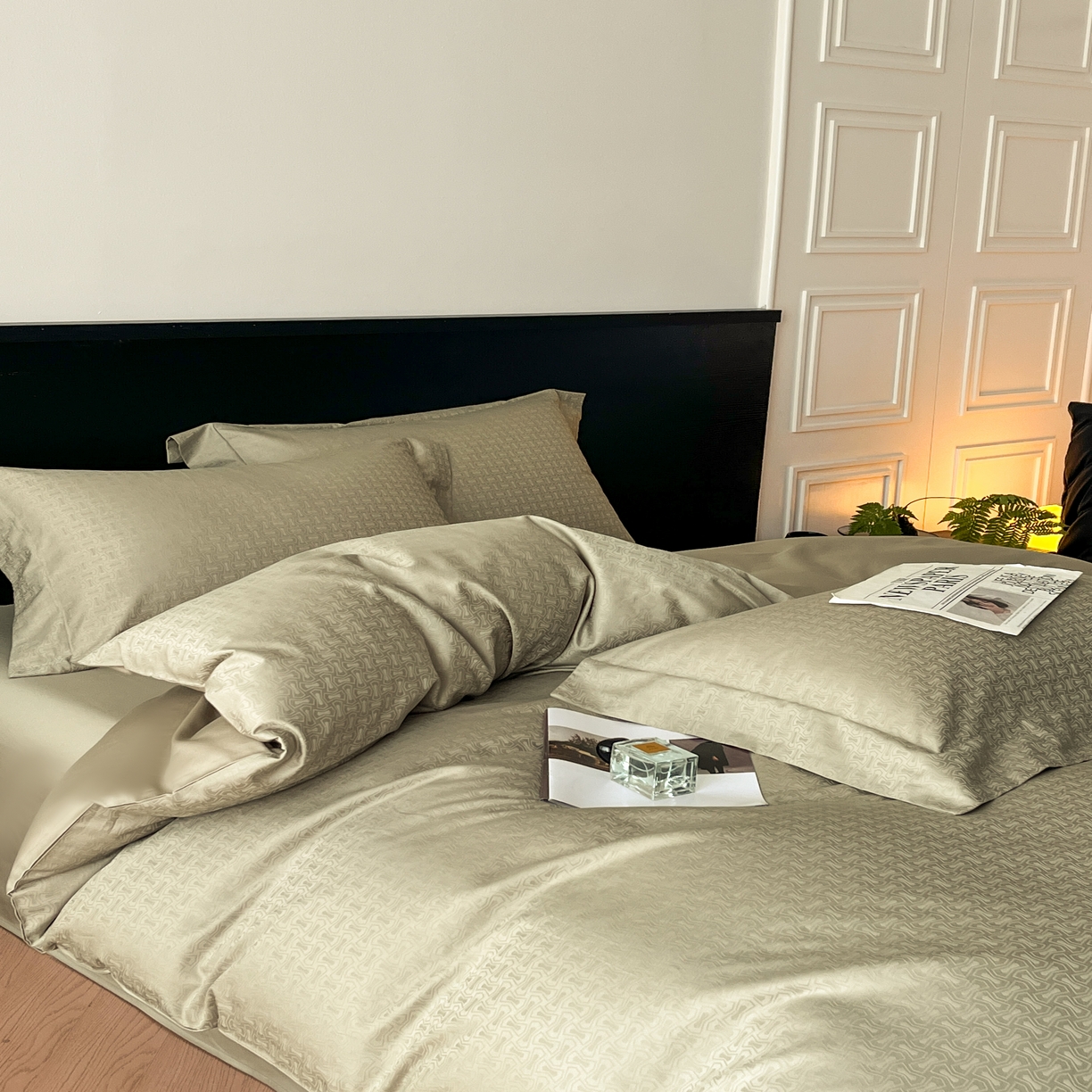 91家纺网 家纺一手货源 找家纺 群鹿家访 25年新款长绒棉简约款四件套 梦翼