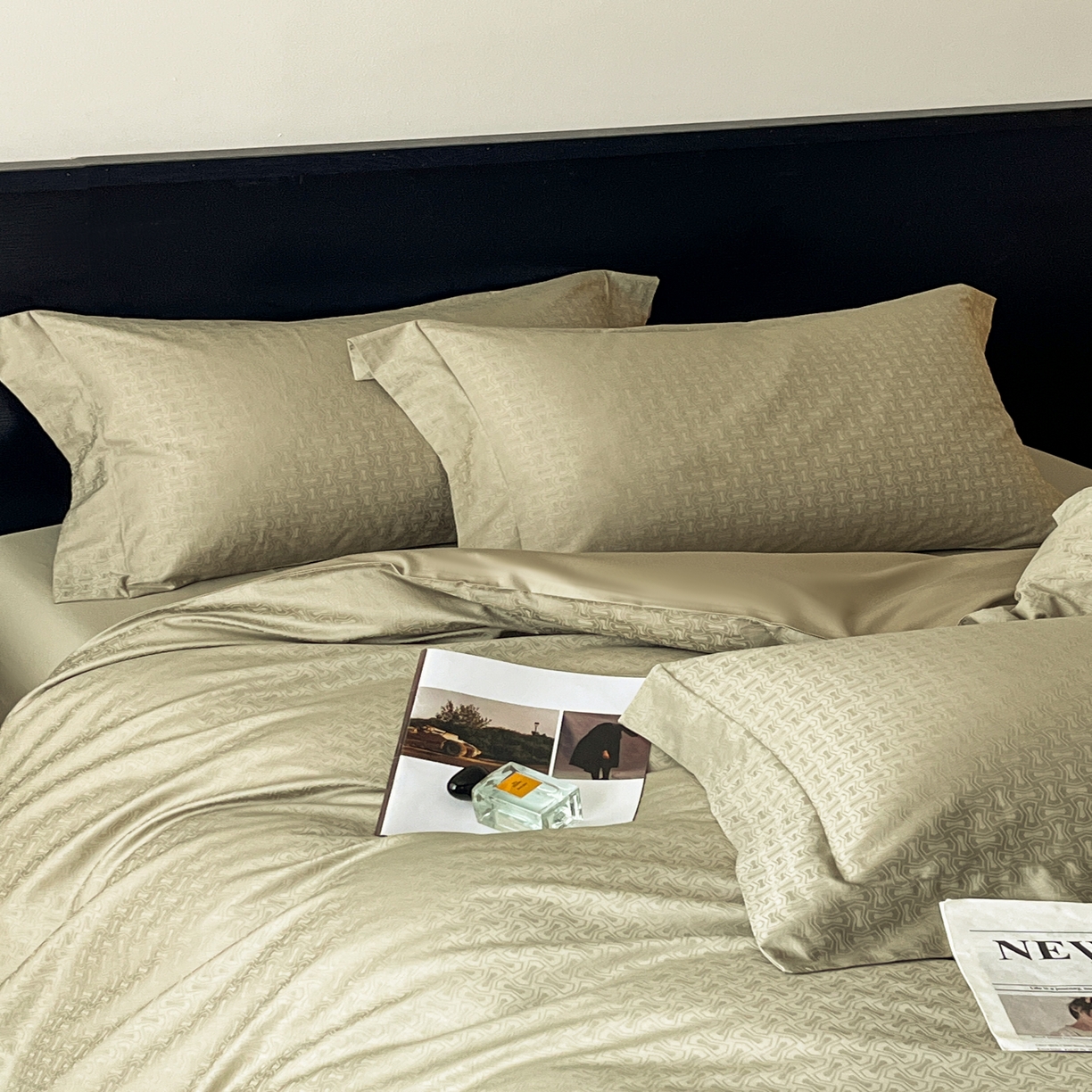 91家纺网 家纺一手货源 找家纺 群鹿家访 25年新款长绒棉简约款四件套 梦翼