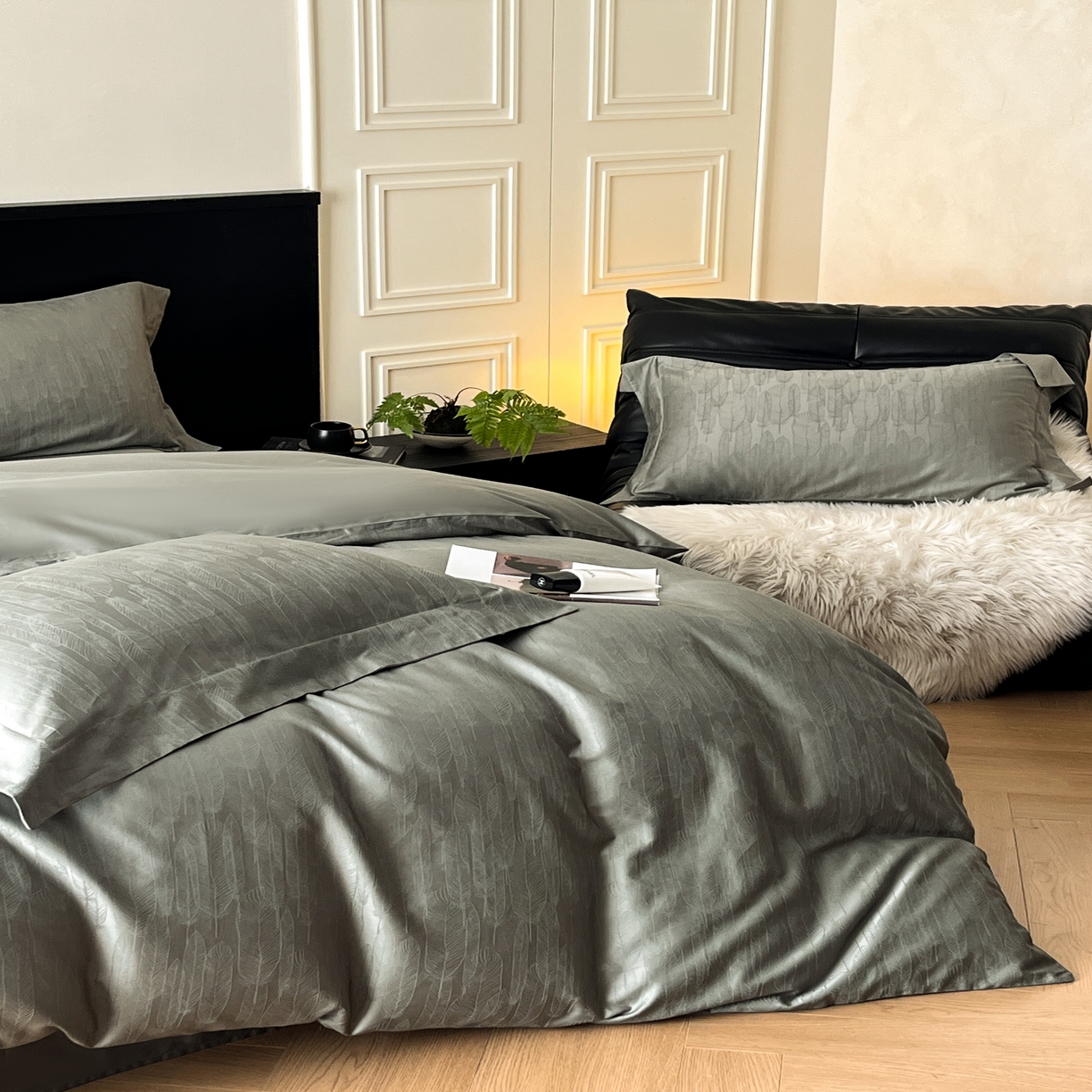 91家纺网 家纺一手货源 找家纺 群鹿家访 25年新款长绒棉简约款四件套 柔梦