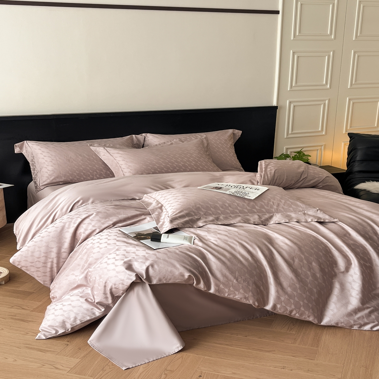 91家纺网 家纺一手货源 找家纺 群鹿家访 25年新款长绒棉简约款四件套 瑞彩流光