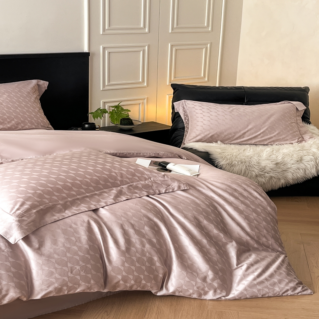 91家纺网 家纺一手货源 找家纺 群鹿家访 25年新款长绒棉简约款四件套 瑞彩流光