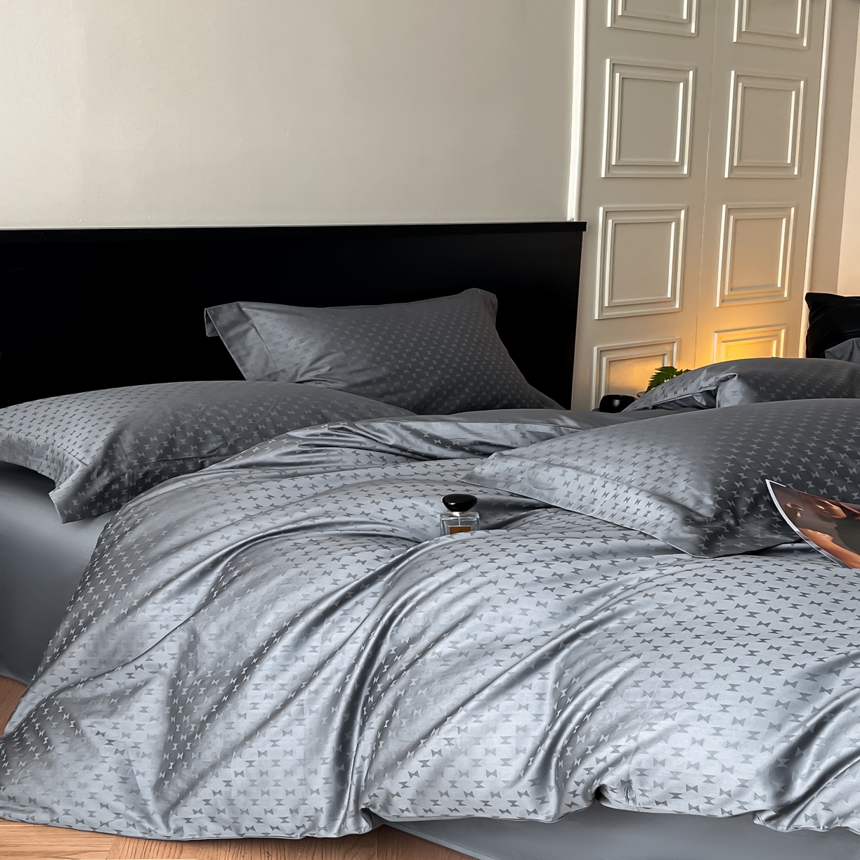 91家纺网 家纺一手货源 找家纺 群鹿家访 25年新款长绒棉简约款四件套 时间沙漏